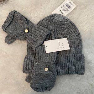 {a new day} Matching knitted hat beanie & mittens